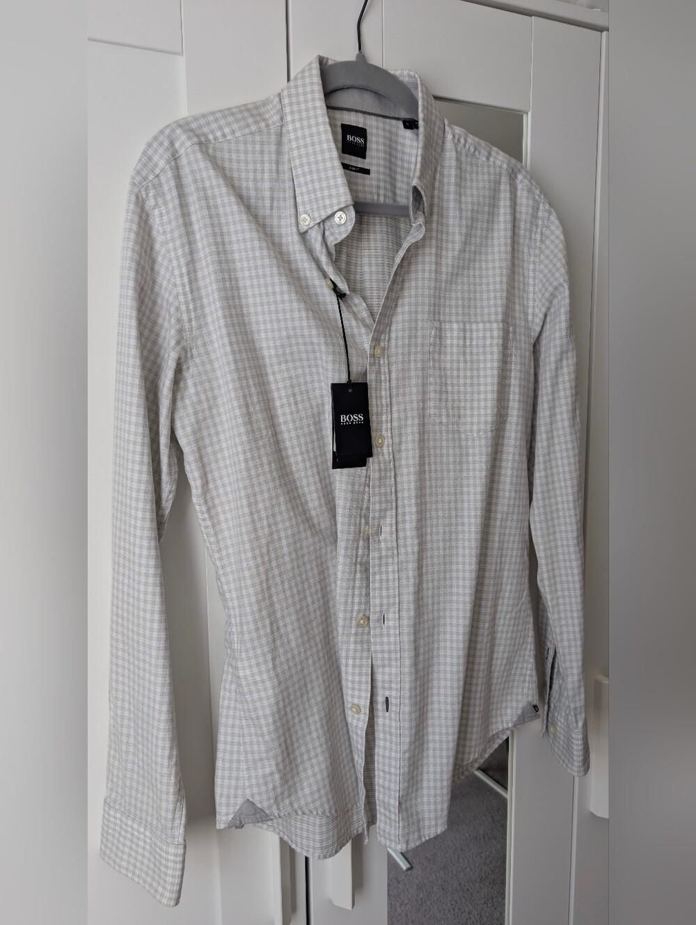 BOSS Hugo Boss Light Gray Checked Button-Down Shirt - Slim Fit Large